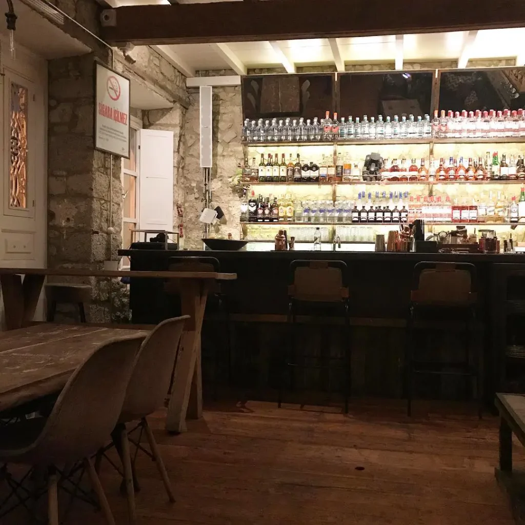 TRAKTÖR ALACATI